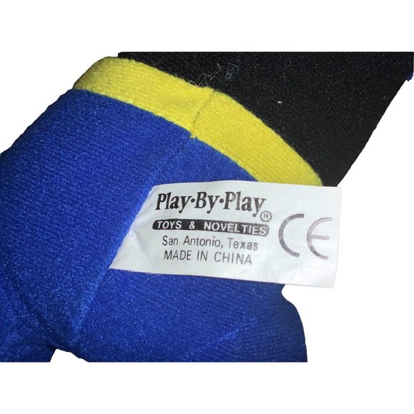 Popeye the Sailor Man Plush Toy - Picture 5 of 8